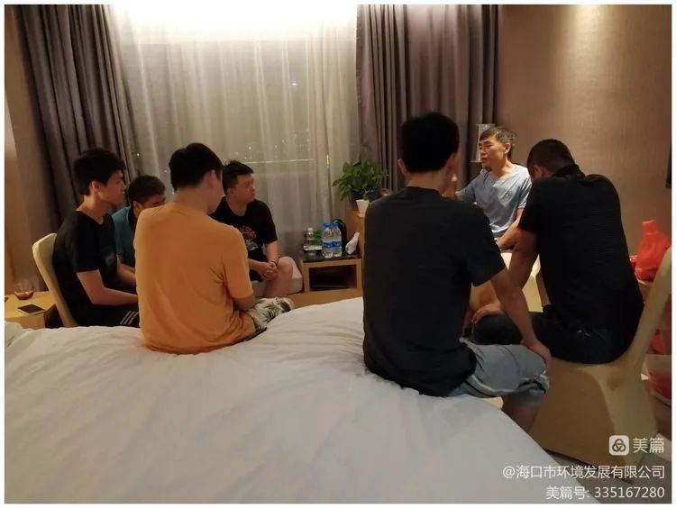 坚持党建引领 严守抗疫战场——英国上市公司365海航城抗疫工作纪实(图3)
